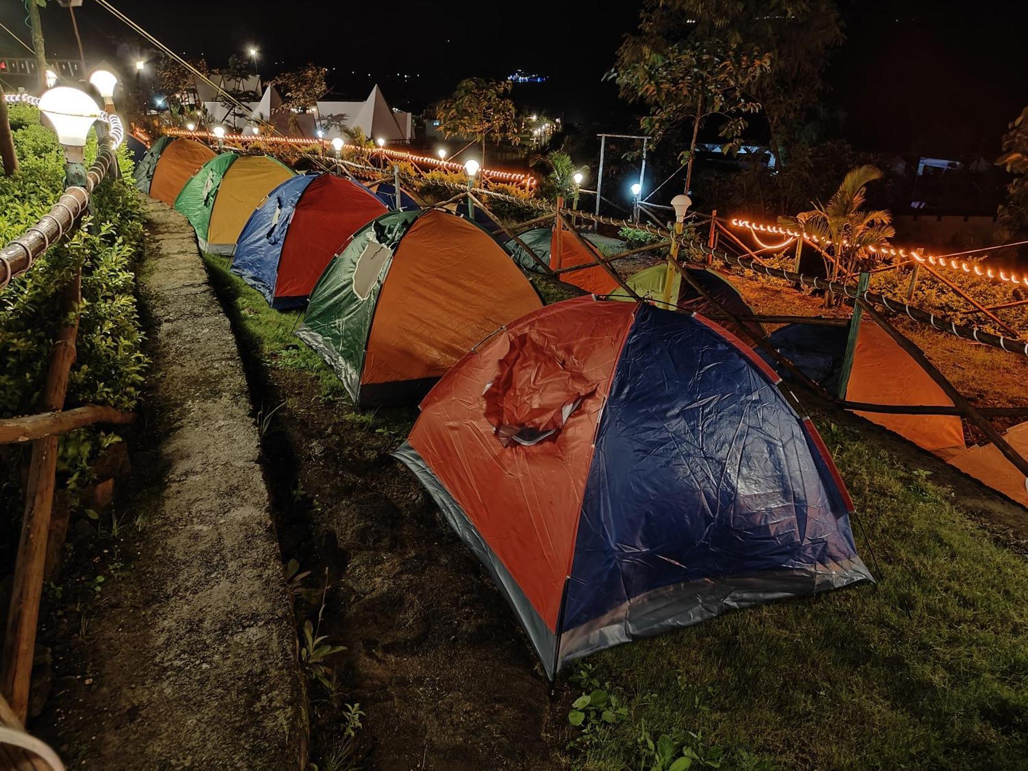 לונבלה Shelby Pawana Lake Cottages & Camping Tents מראה חיצוני תמונה