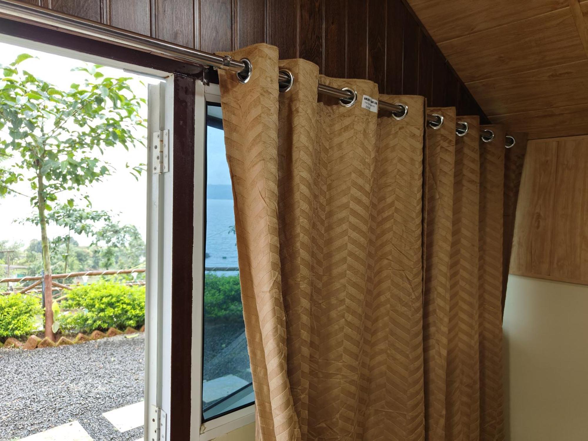לונבלה Shelby Pawana Lake Cottages & Camping Tents מראה חיצוני תמונה