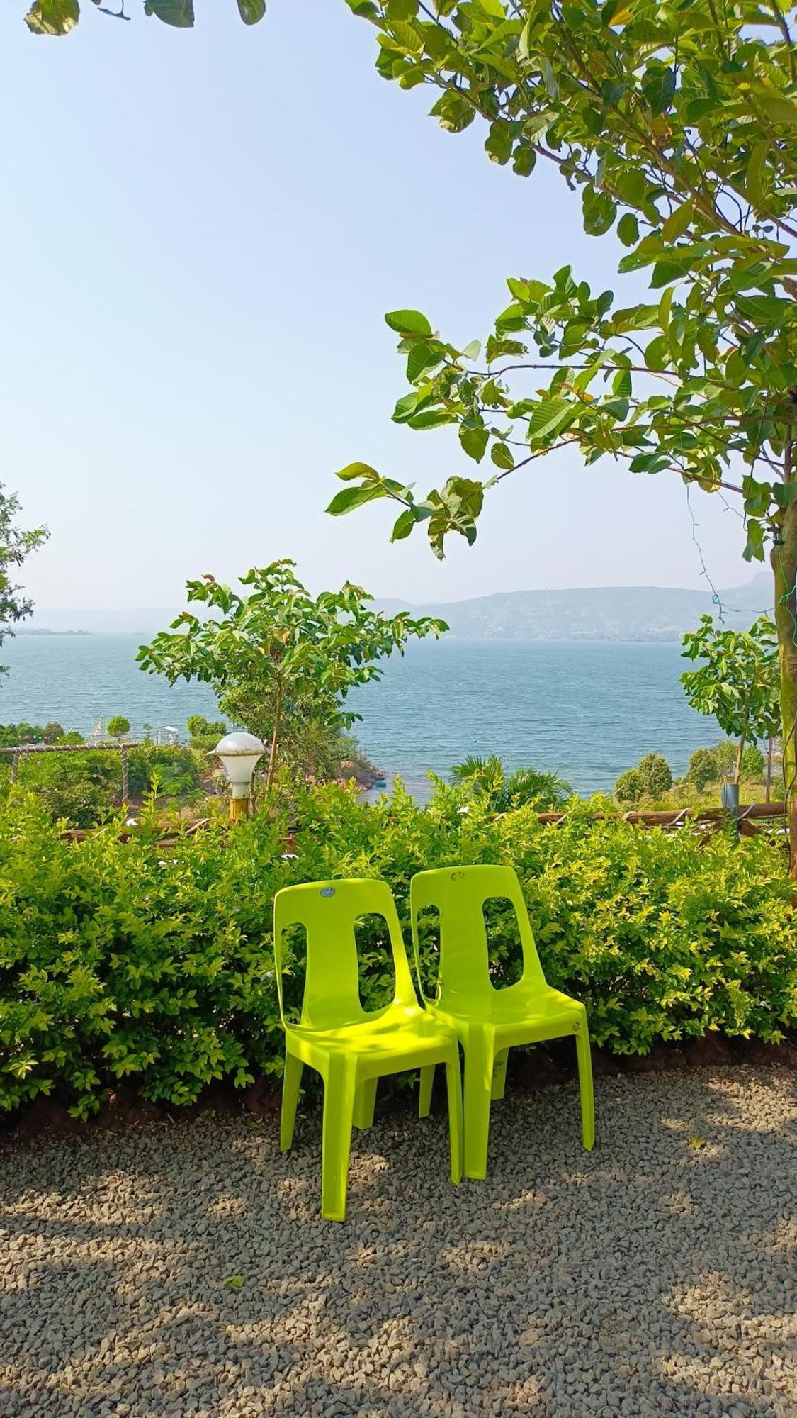 לונבלה Shelby Pawana Lake Cottages & Camping Tents מראה חיצוני תמונה